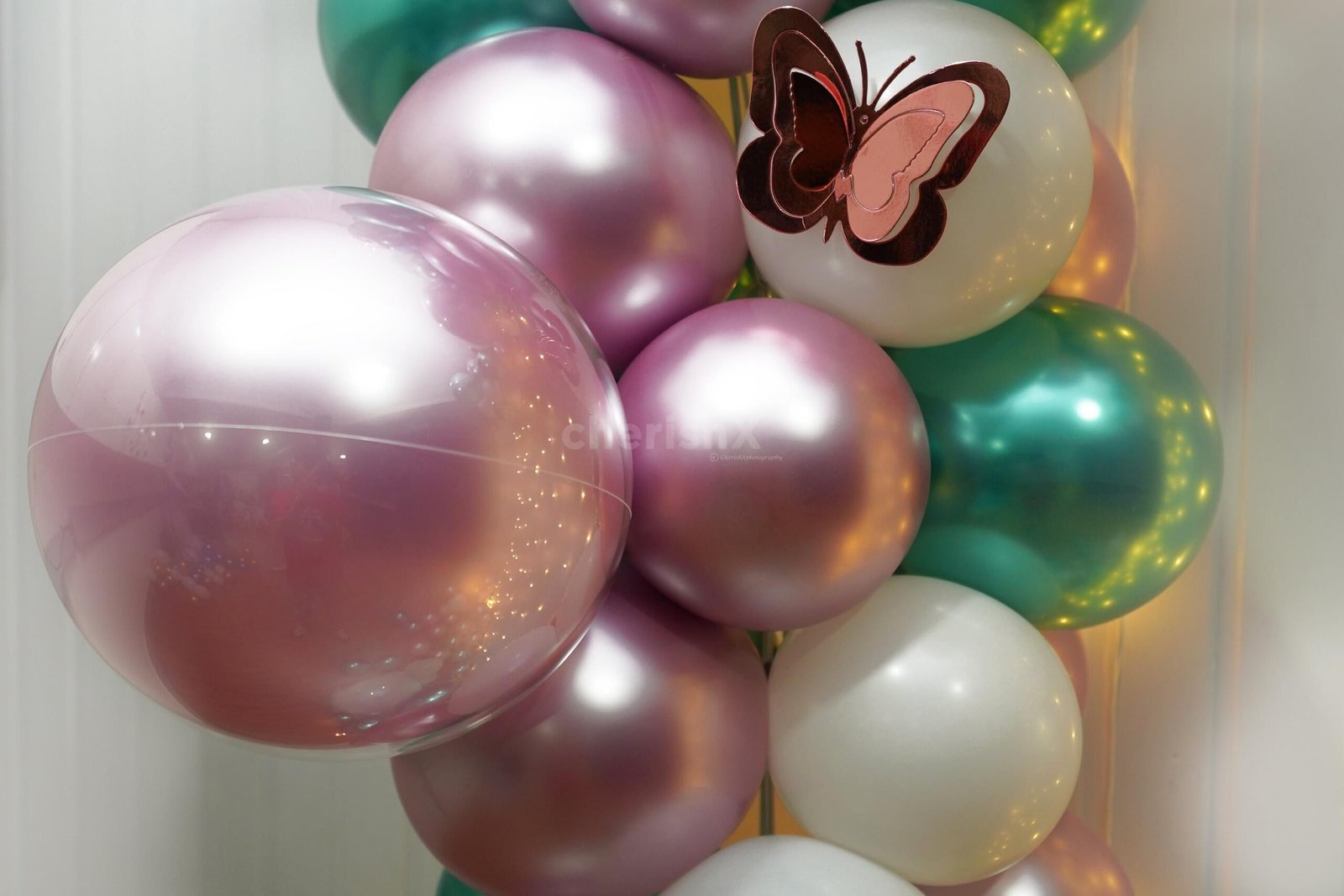 Garden of Love Anniversary Decoration - Image 3