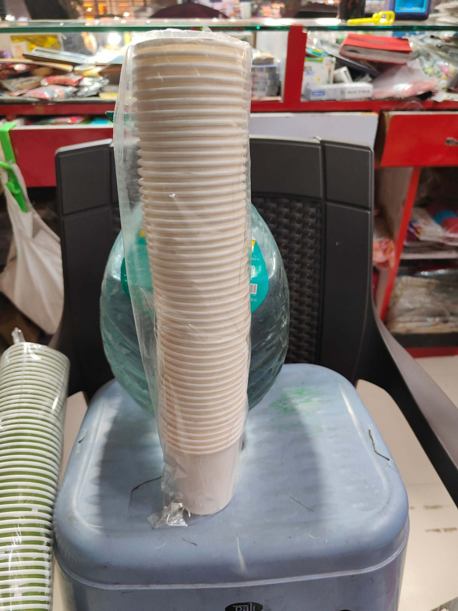 Nescafe Disposable Paper Cups For Coffee in white small cup